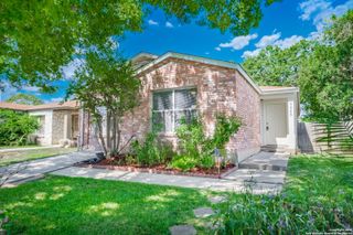 9245 Village Brown, San Antonio, TX 78250