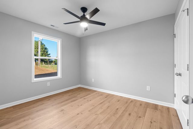 81 Dukes Park Rd, Summertown, TN 38483