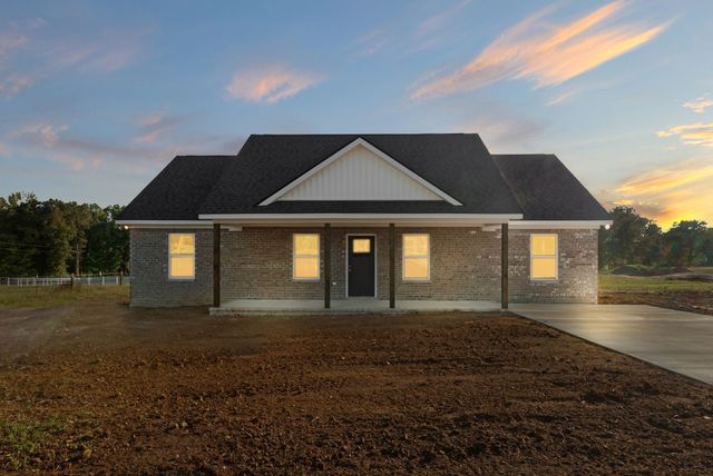 81 Dukes Park Rd, Summertown, TN 38483