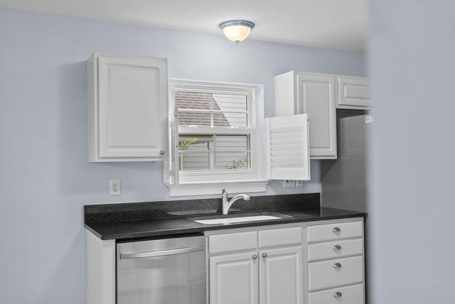 669 Fair Spring Drive, Charleston, SC 29414