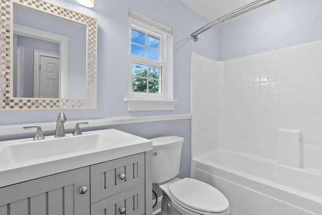 669 Fair Spring Drive, Charleston, SC 29414