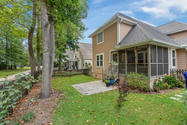 669 Fair Spring Drive, Charleston, SC 29414