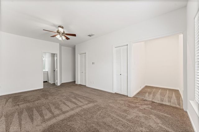 7294 Regency Square Ct, Houston, TX 77036