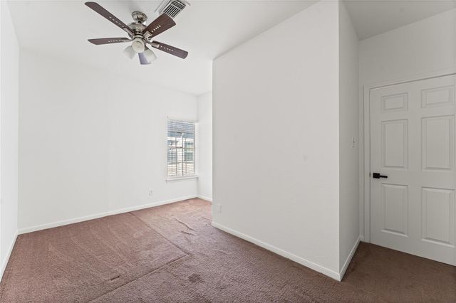 7294 Regency Square Ct, Houston, TX 77036