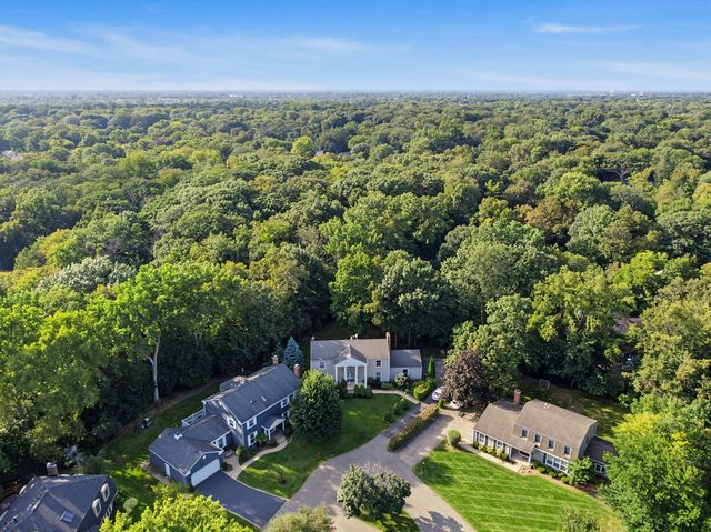 6 DOGWOOD Road, Rolling Meadows, IL 60008