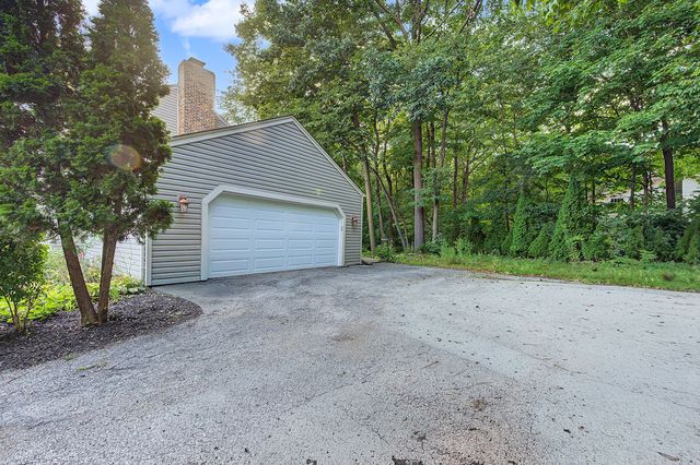 6 DOGWOOD Road, Rolling Meadows, IL 60008