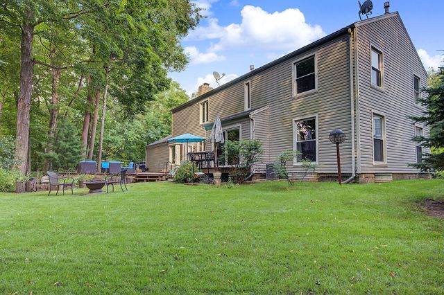 6 DOGWOOD Road, Rolling Meadows, IL 60008