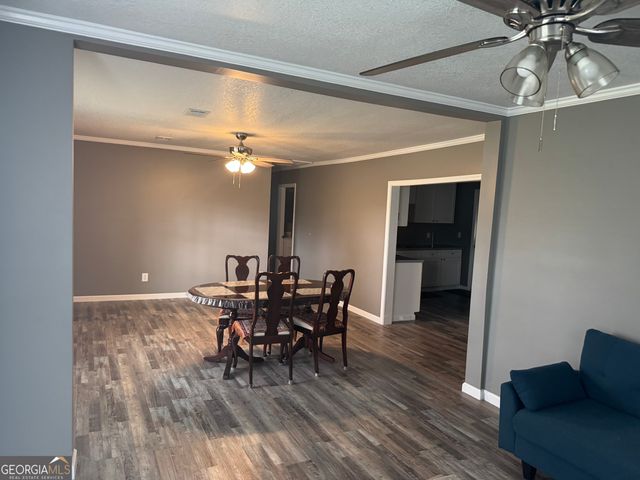 10 Grove Street, Hazlehurst, GA 31539