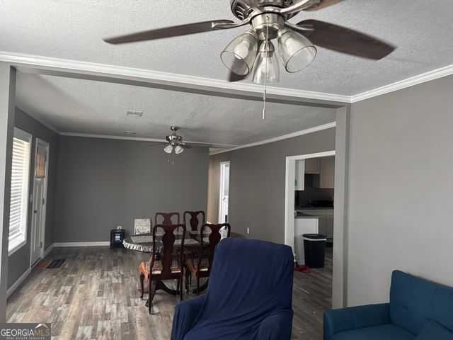 10 Grove Street, Hazlehurst, GA 31539