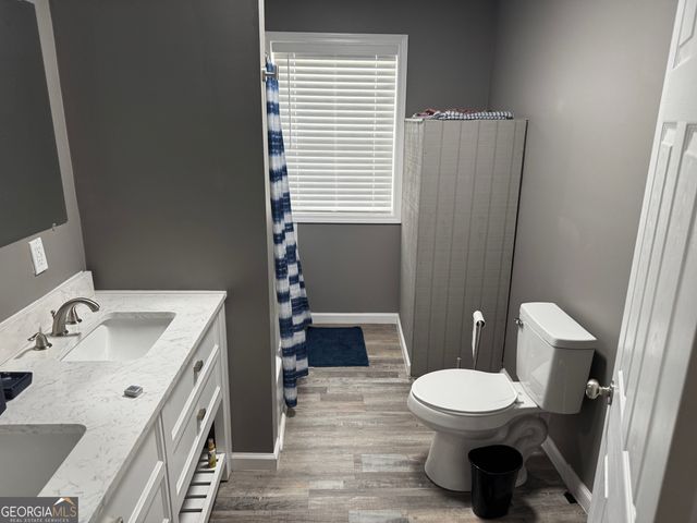 10 Grove Street, Hazlehurst, GA 31539