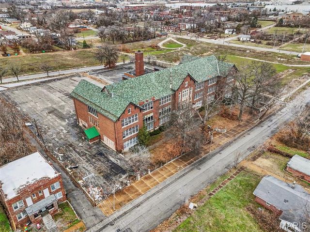 2931 Arlington Avenue, St Louis, MO 63120