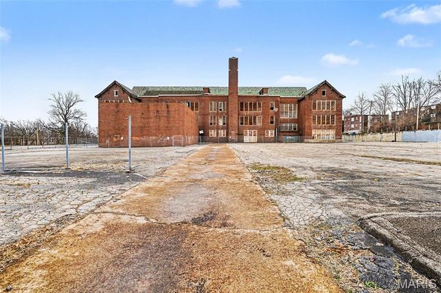 2931 Arlington Avenue, St Louis, MO 63120