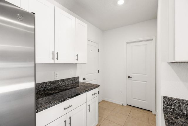 2881 SILVER SCALLOP LOOP, Wimauma, FL 33598