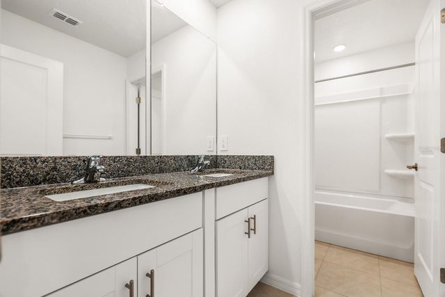 2881 SILVER SCALLOP LOOP, Wimauma, FL 33598