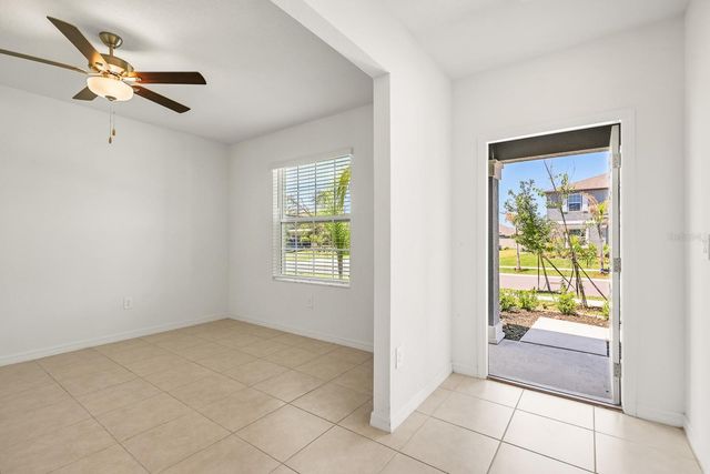 2881 SILVER SCALLOP LOOP, Wimauma, FL 33598