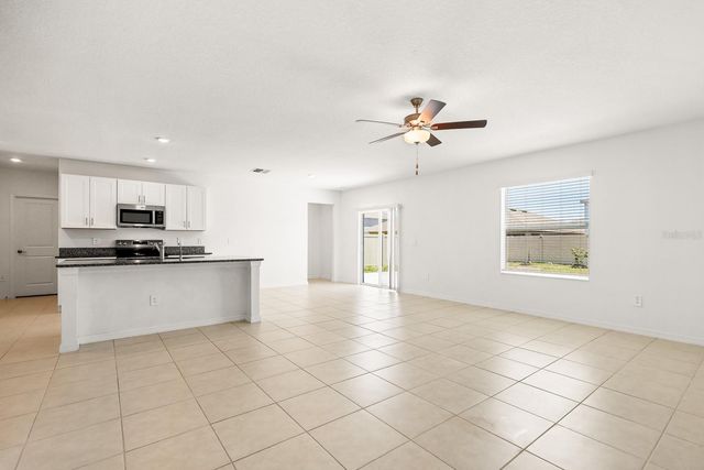 2881 SILVER SCALLOP LOOP, Wimauma, FL 33598