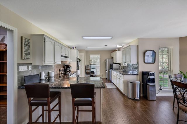 220 Lake Oaks Boulevard, Coldspring, TX 77331