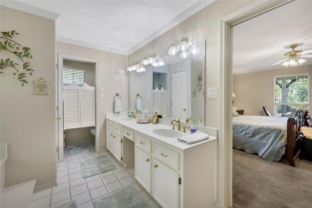 220 Lake Oaks Boulevard, Coldspring, TX 77331