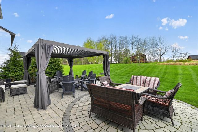 2944 Medinah Drive, Okemos, MI 48864