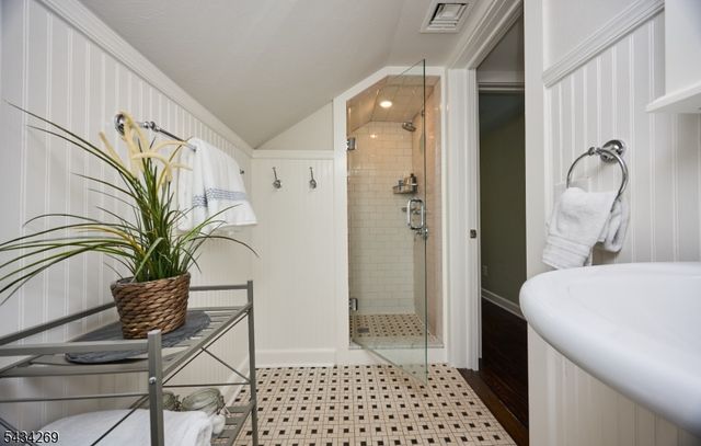 15 North Ter, Maplewood Twp., NJ 07040