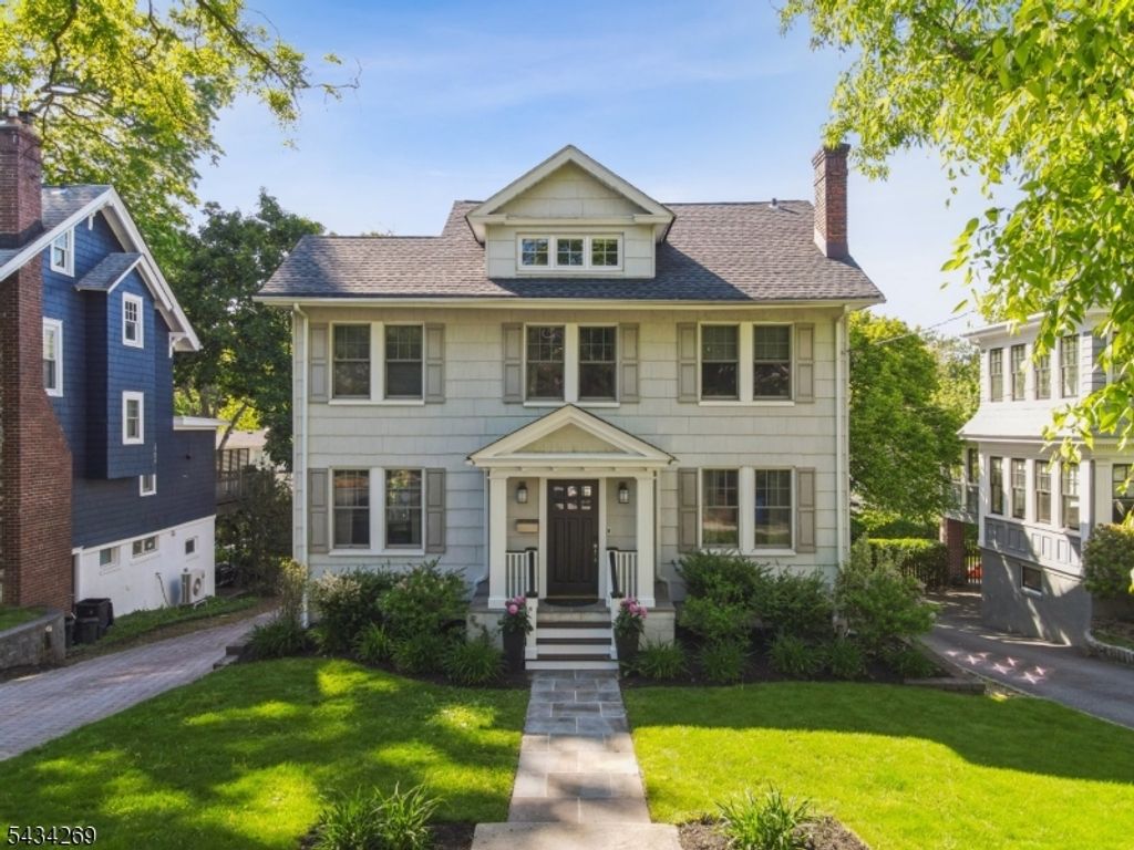 15 North Ter, Maplewood Twp., NJ 07040