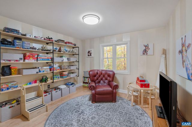 802 JEFFERSON DR, Palmyra, VA 22963