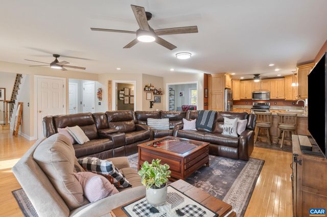 802 JEFFERSON DR, Palmyra, VA 22963