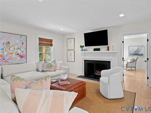 200 N Ridge Rd, Henrico, VA 23229