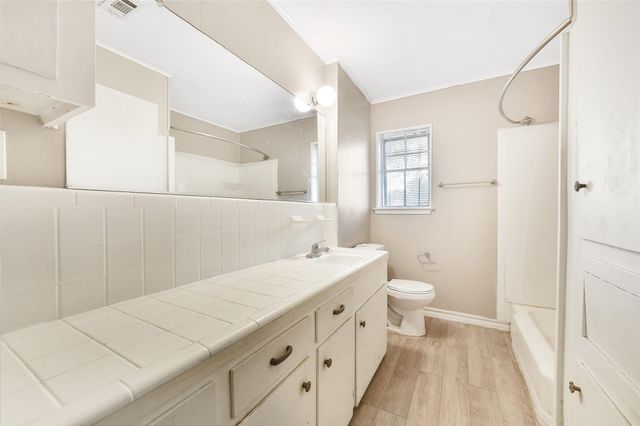 2709 Hearne Drive, Pasadena, TX 77502