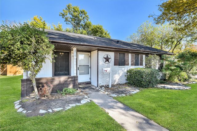 2709 Hearne Drive, Pasadena, TX 77502