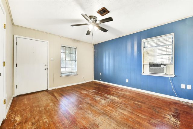 2709 Hearne Drive, Pasadena, TX 77502