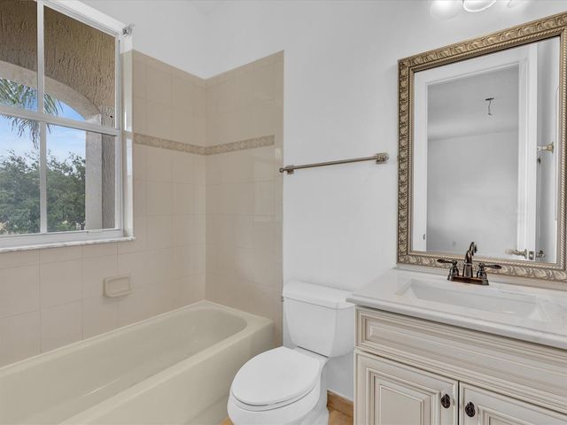 9286 Nugent Trail, West Palm Beach, FL 33411