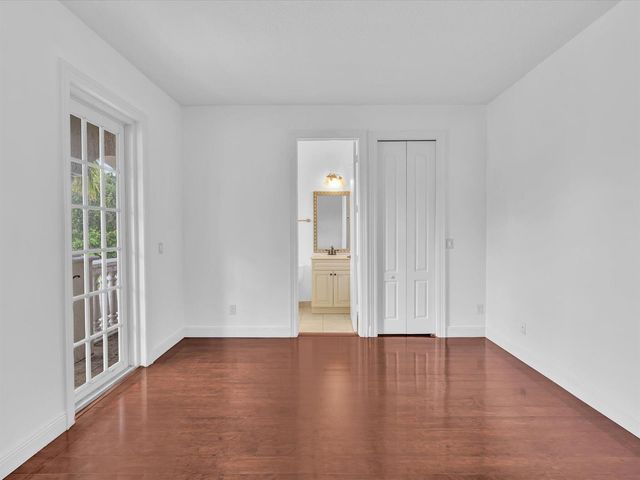 9286 Nugent Trail, West Palm Beach, FL 33411