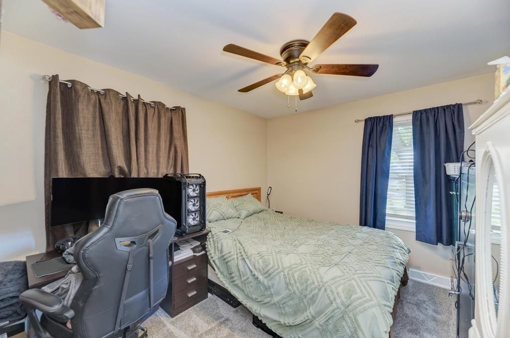 Image 12 of property listing at 16765 Haven Avenue, Orland Hills, IL 60487