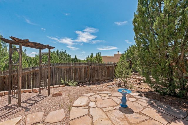 6380 Entrada De Milagro, Santa Fe, NM 87507