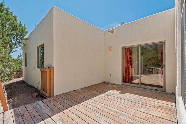 6380 Entrada De Milagro, Santa Fe, NM 87507