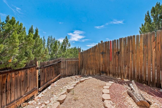6380 Entrada De Milagro, Santa Fe, NM 87507
