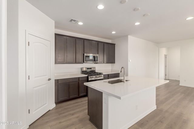 39970 W PLACONE Lane, Maricopa, AZ 85138