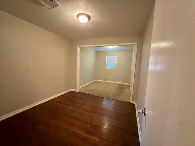 9401 Sierra Drive, Houston, TX 77051