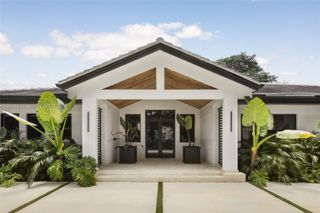 7300 Los Pinos Blvd, Coral Gables, FL 33143