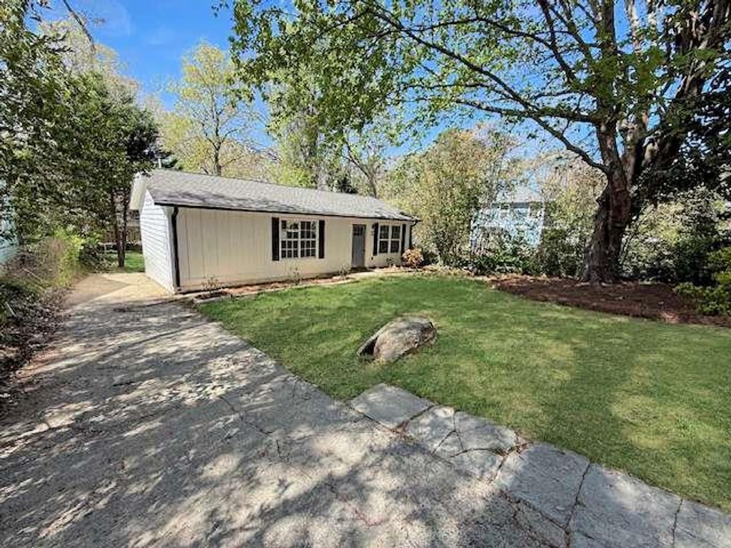 1417 Elizabeth Avenue, Atlanta, GA 30310