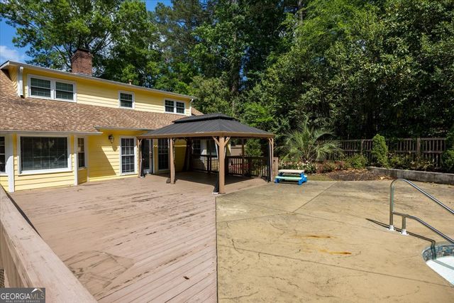 1132 Saint Andrews Drive, Macon, GA 31210