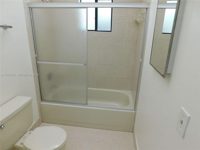 8065 SW 107th Avenue 321, Miami, FL 33173
