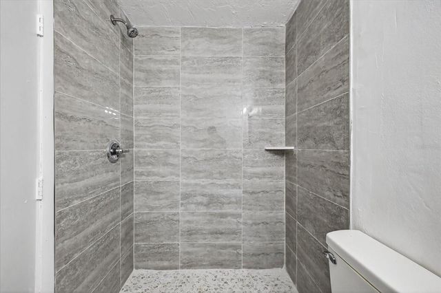 902 MARSHALL STREET, Clearwater, FL 33755