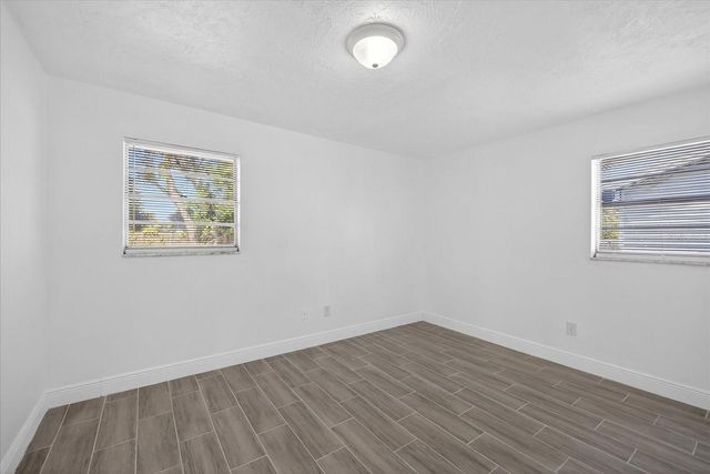 902 MARSHALL STREET, Clearwater, FL 33755