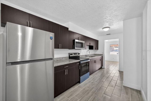 902 MARSHALL STREET, Clearwater, FL 33755