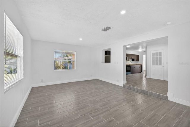 902 MARSHALL STREET, Clearwater, FL 33755