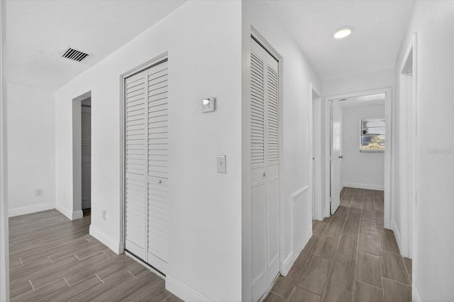 902 MARSHALL STREET, Clearwater, FL 33755