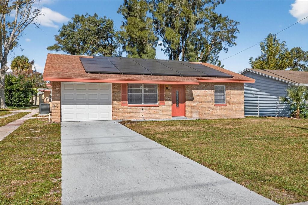 902 MARSHALL STREET, Clearwater, FL 33755