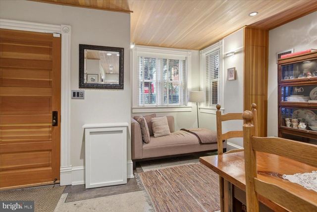 116 11TH ST NE, Washington, DC 20002